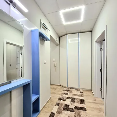 Alexandrovska - Super Centar Luxury Apartmán