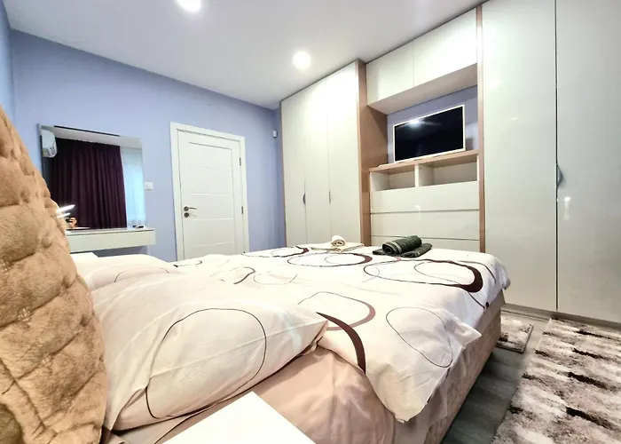 Alexandrovska - Super Centar Luxury Apartmán